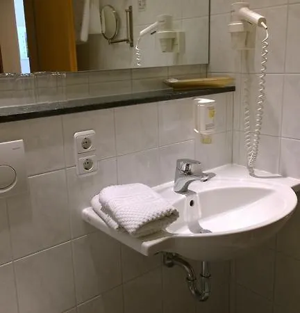 Weinhotel Rose 3*