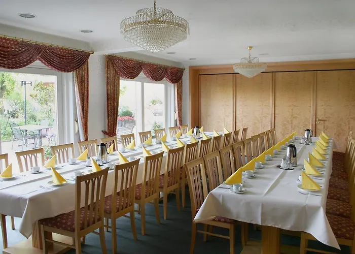 Weinhotel Rose Otel Volkach
