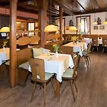 Weinhotel Rose ホテル