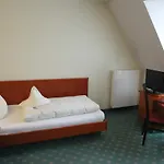 Weinhotel Rose ホテル 3*
