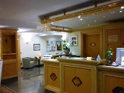 Rose 3*