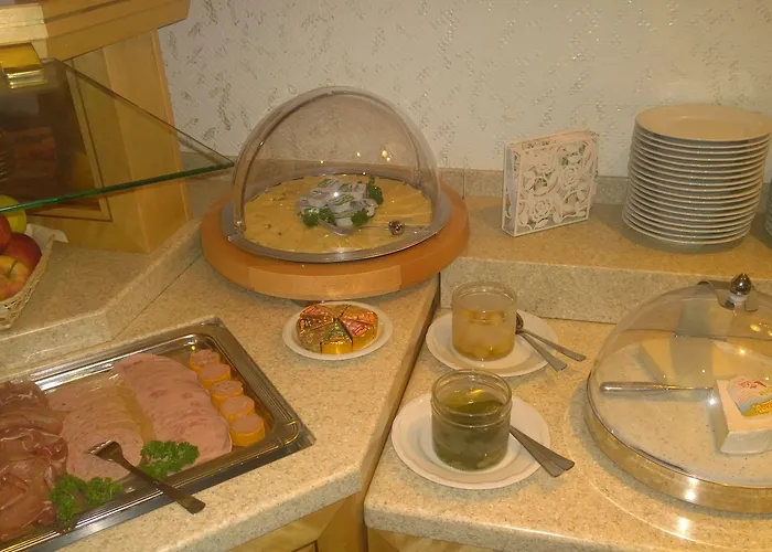 Weinhotel Rose Hotell Volkach