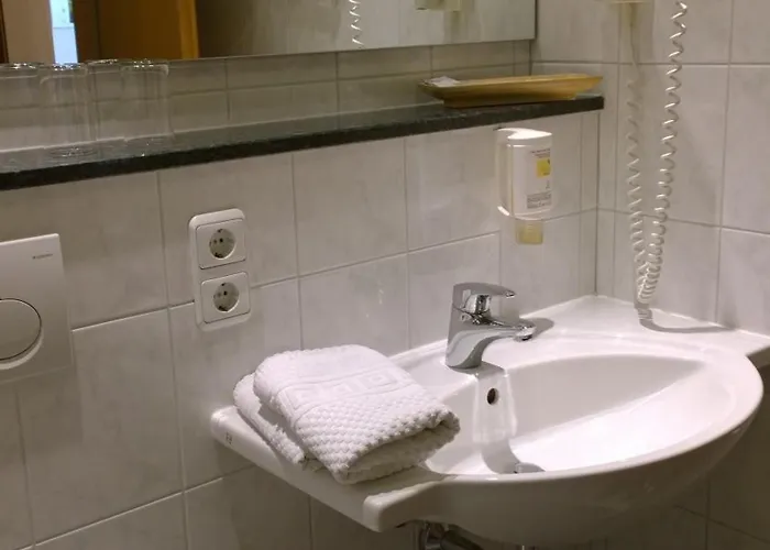 Weinhotel Rose Hotell 3*