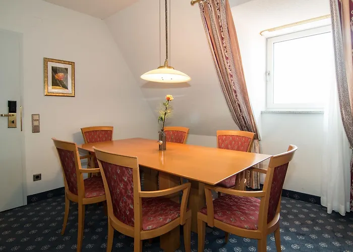Hotell Weinhotel Rose Volkach